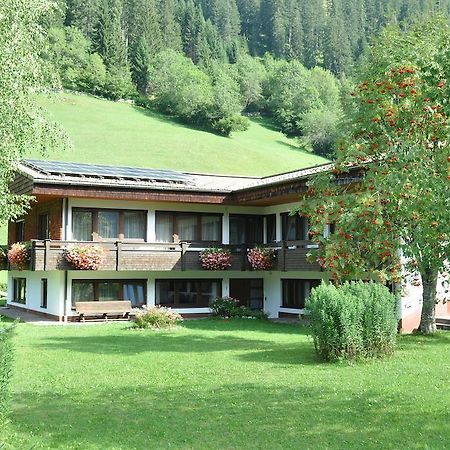 Ferienwohnungen Bailom Elbigenalp Exterior foto